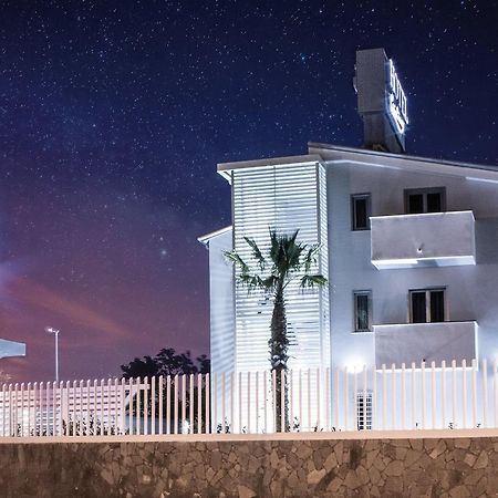 Hotel Cristian Giugliano In Campania Zewnętrze zdjęcie