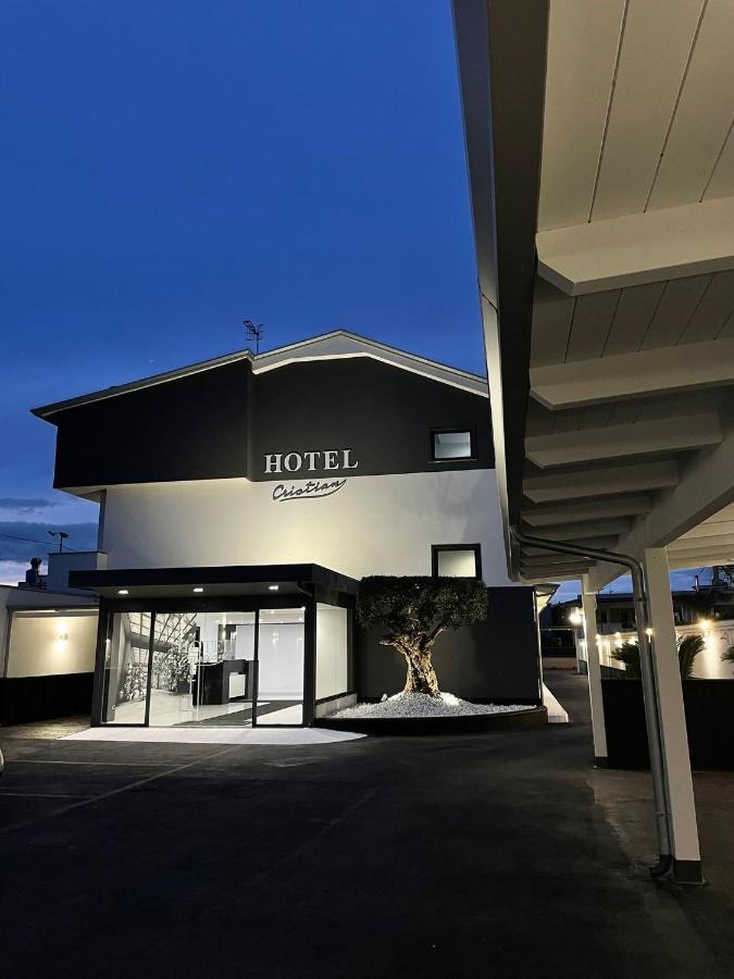 Hotel Cristian Giugliano In Campania Zewnętrze zdjęcie