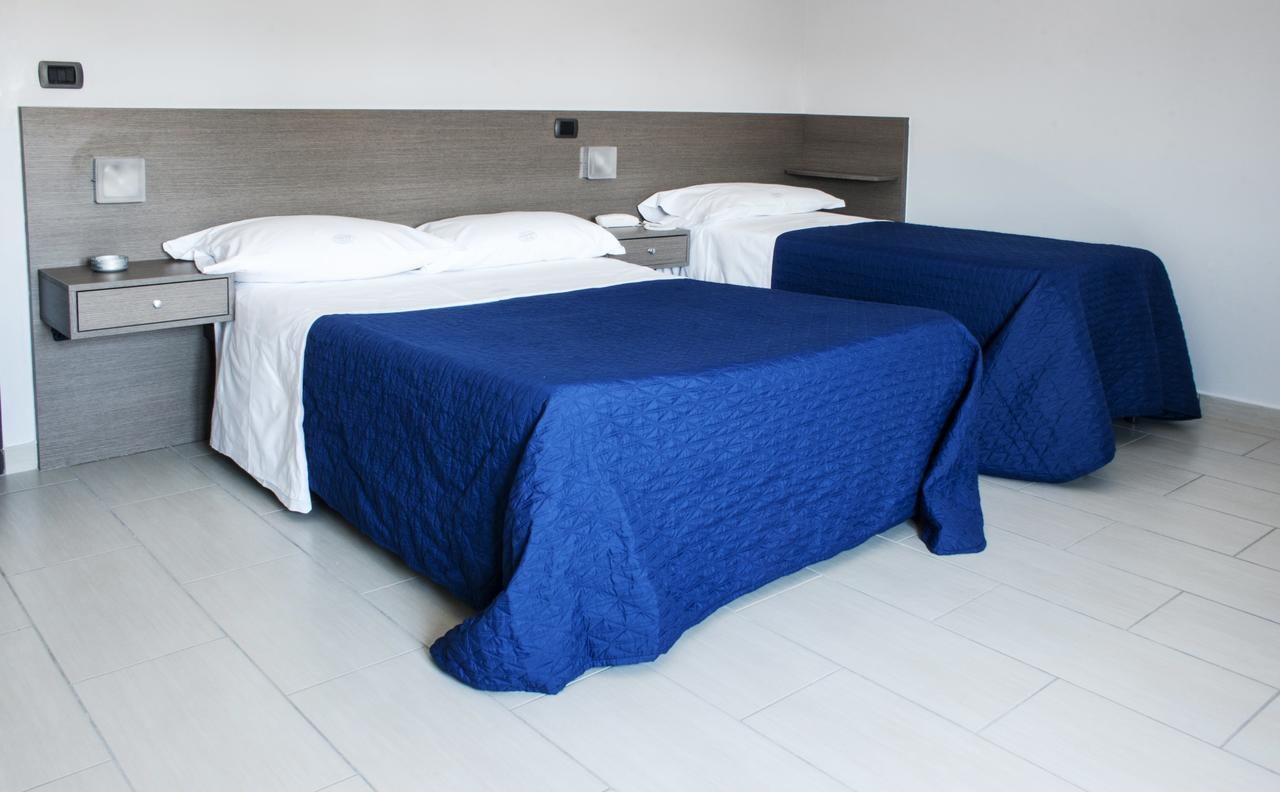 Hotel Cristian Giugliano In Campania Zewnętrze zdjęcie
